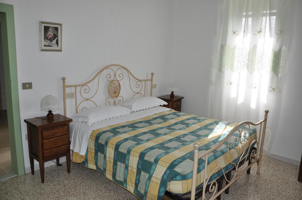 פוליניו Agriturismo "Antico Frantoio" מראה חיצוני תמונה